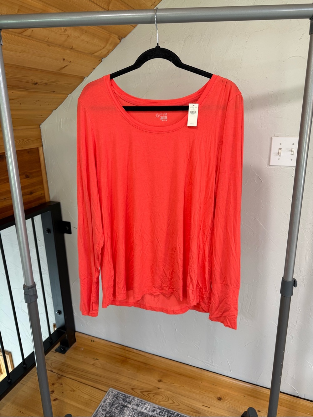 Women's Coral Long-Sleeve Scoop Neck Top